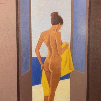 Nude hellow towel